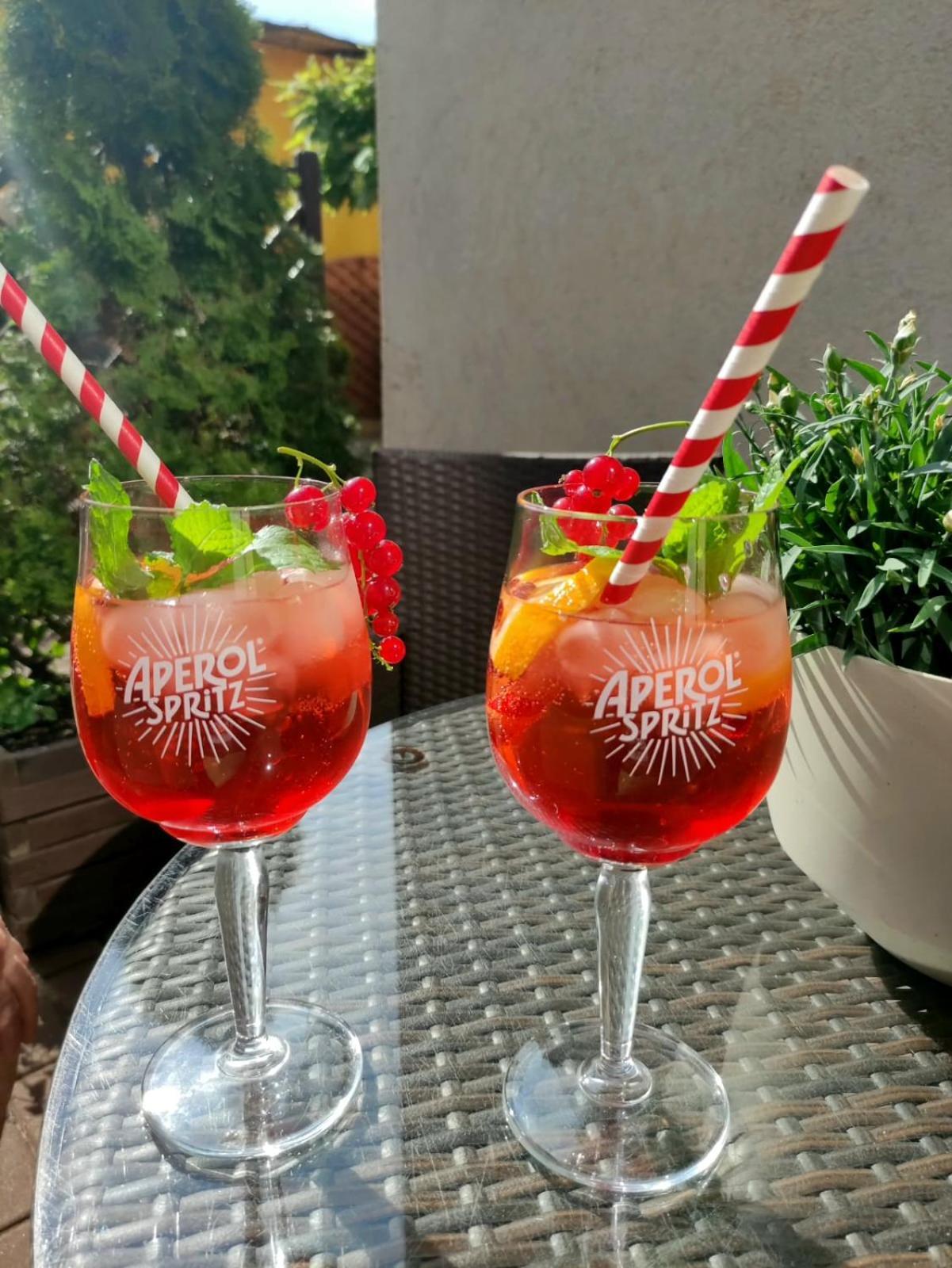 ウストロニエ・モルスキエ Azyl Bed & Breakfast エクステリア 写真
